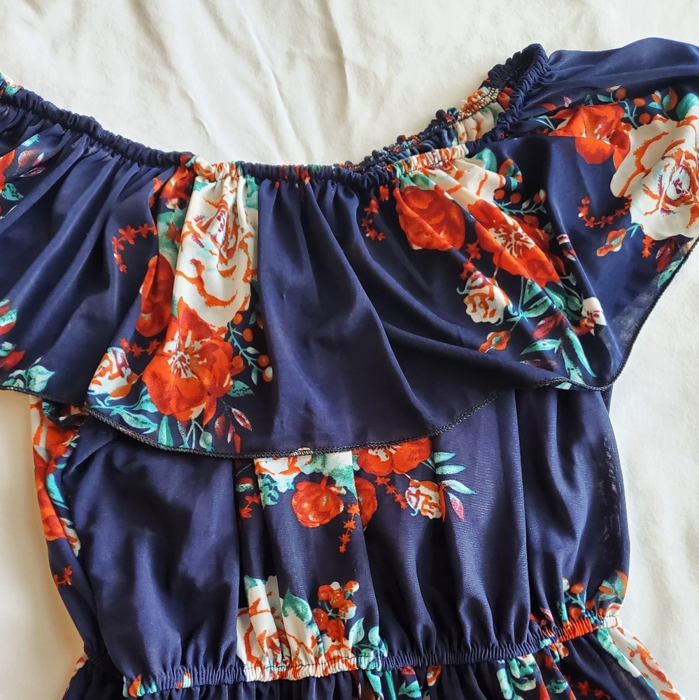 Dress woman